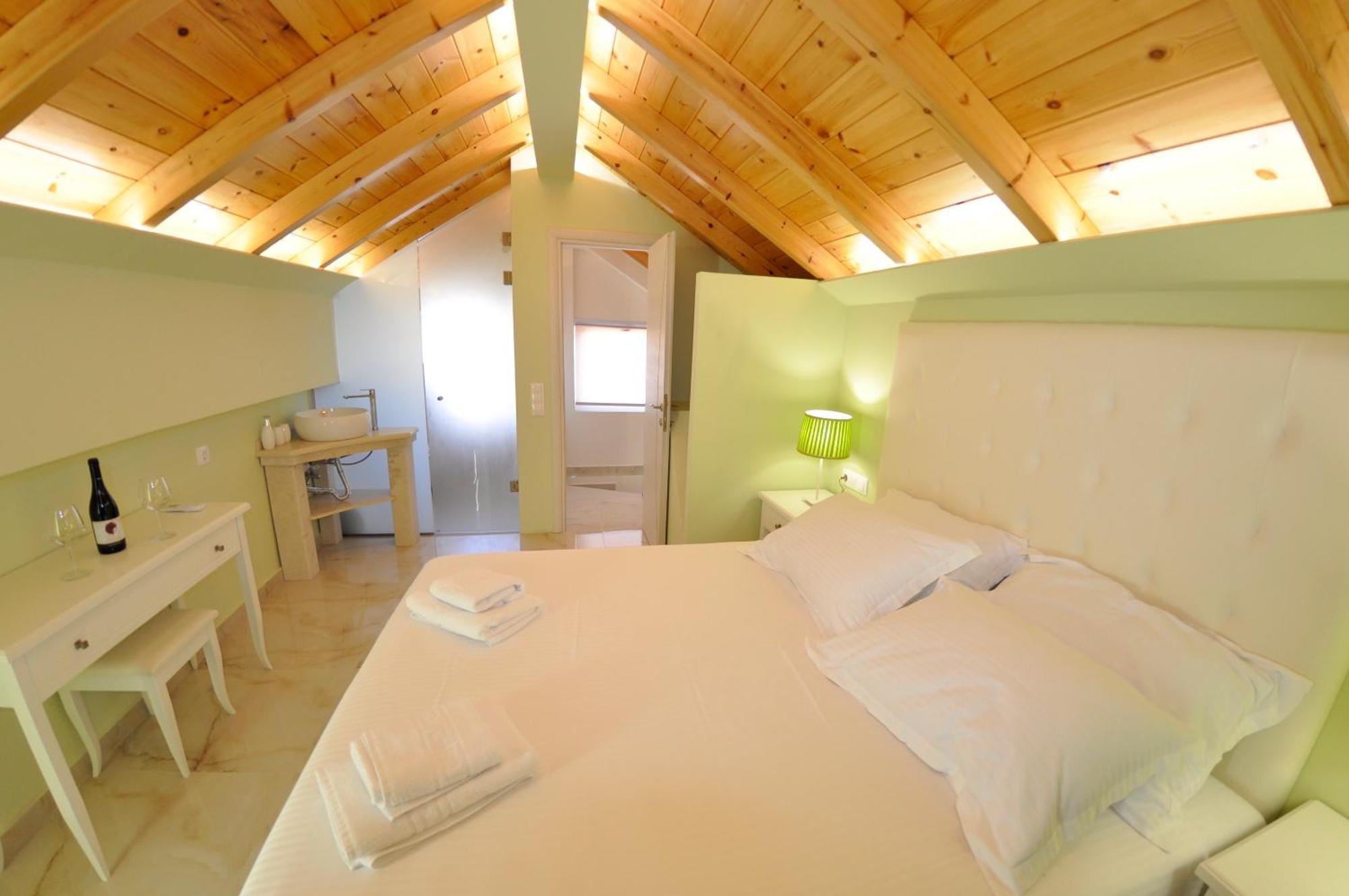 Agios Gordios Beach Resort Exteriör bild