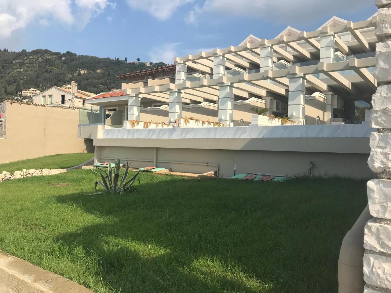 Agios Gordios Beach Resort Exteriör bild